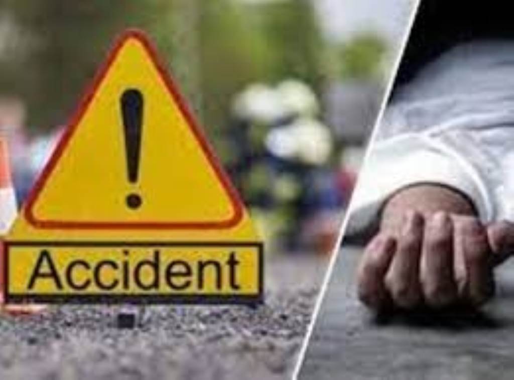 Pickup truck full of devotees collides with stationary trailer Eight dead 17 injured